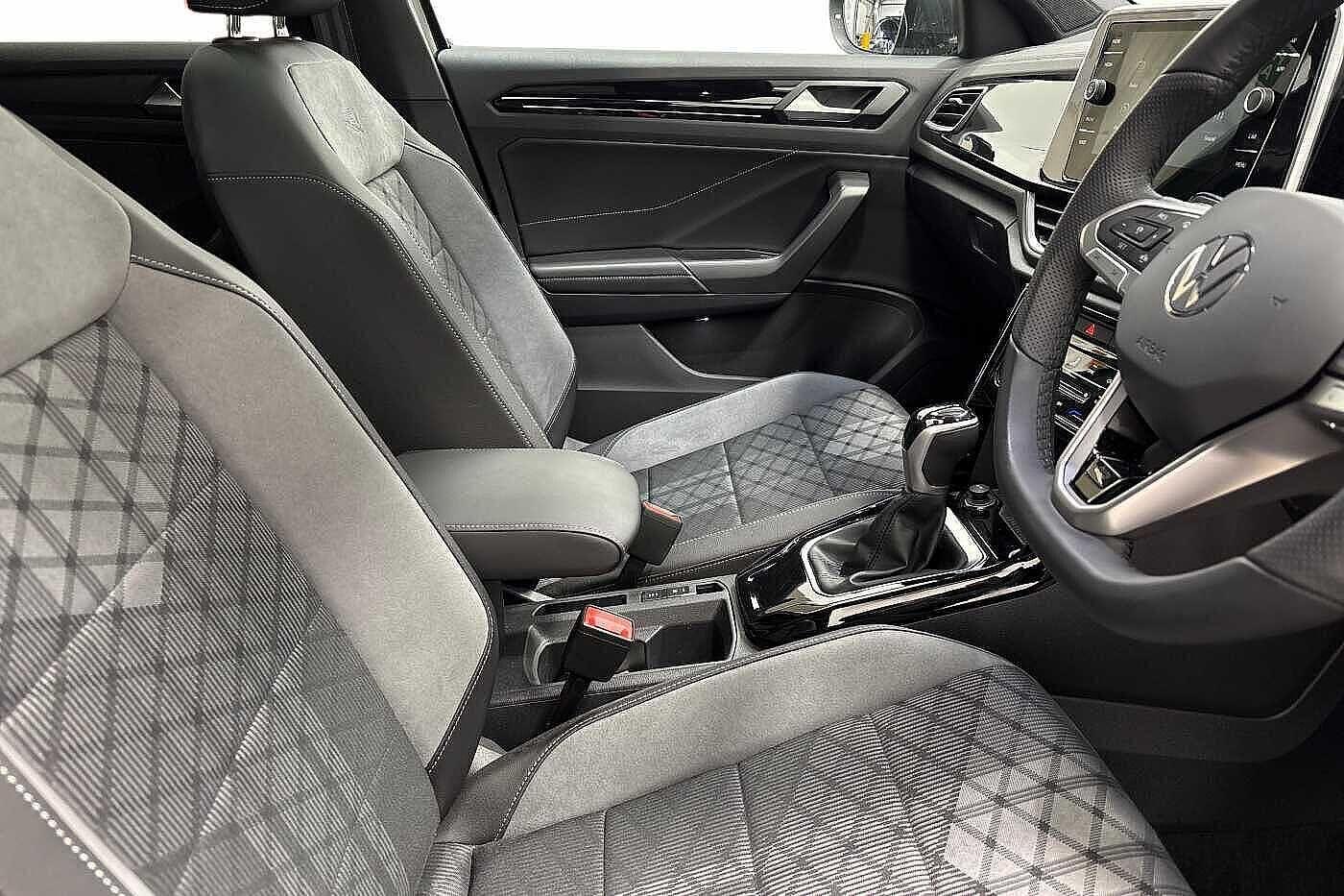 Used Volkswagen T-Roc 2025 for sale - 77435980: Photo 10