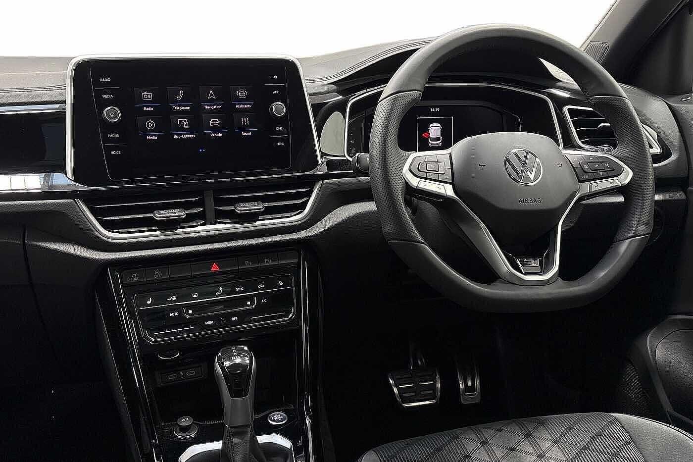 Used Volkswagen T-Roc 2025 for sale - 77435980: Photo 2