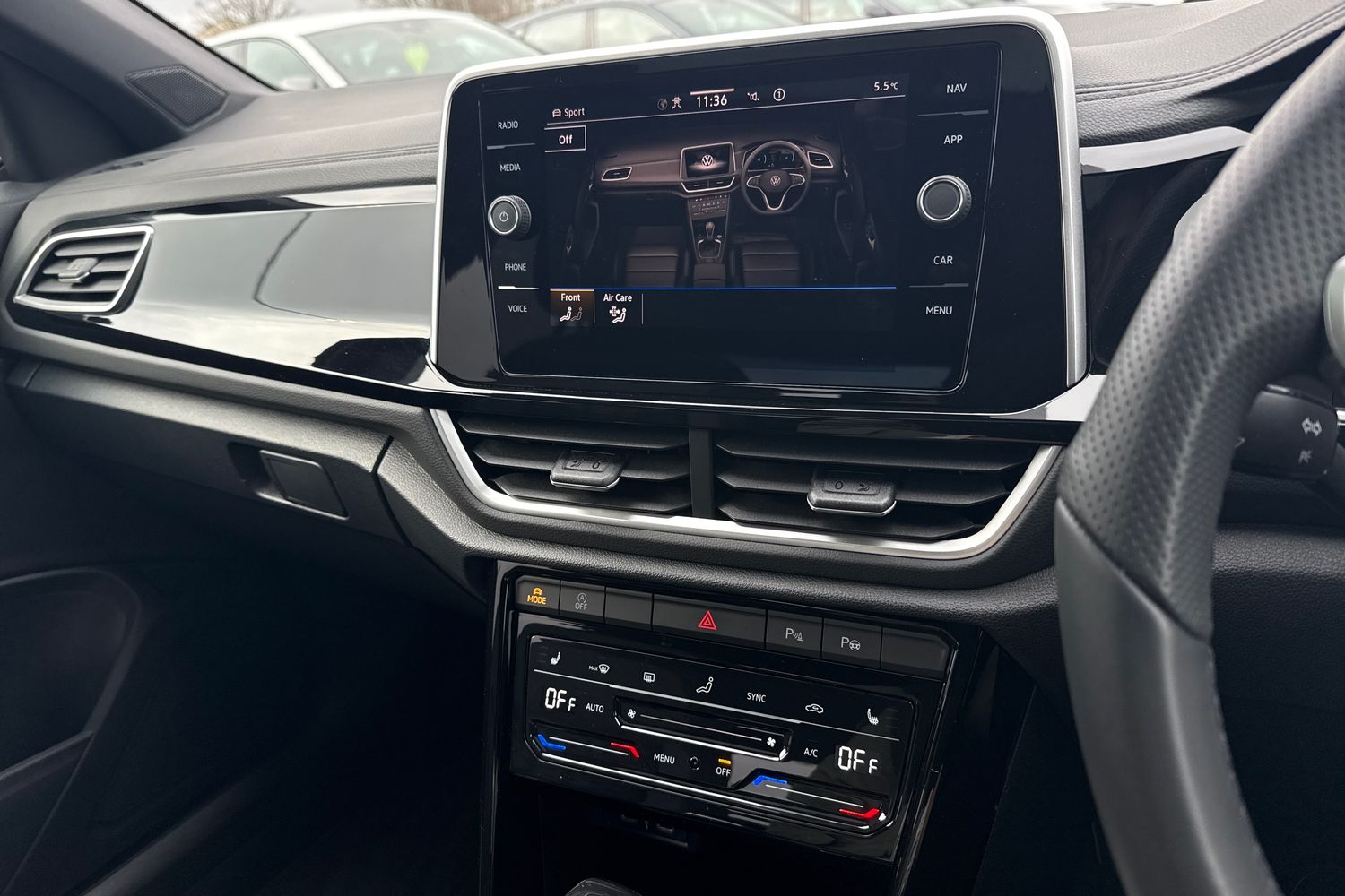 Used Volkswagen T-Roc 2025 for sale - 77435980: Photo 22