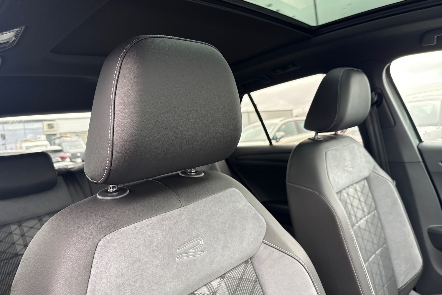 Used Volkswagen T-Roc 2025 for sale - 77435980: Photo 24