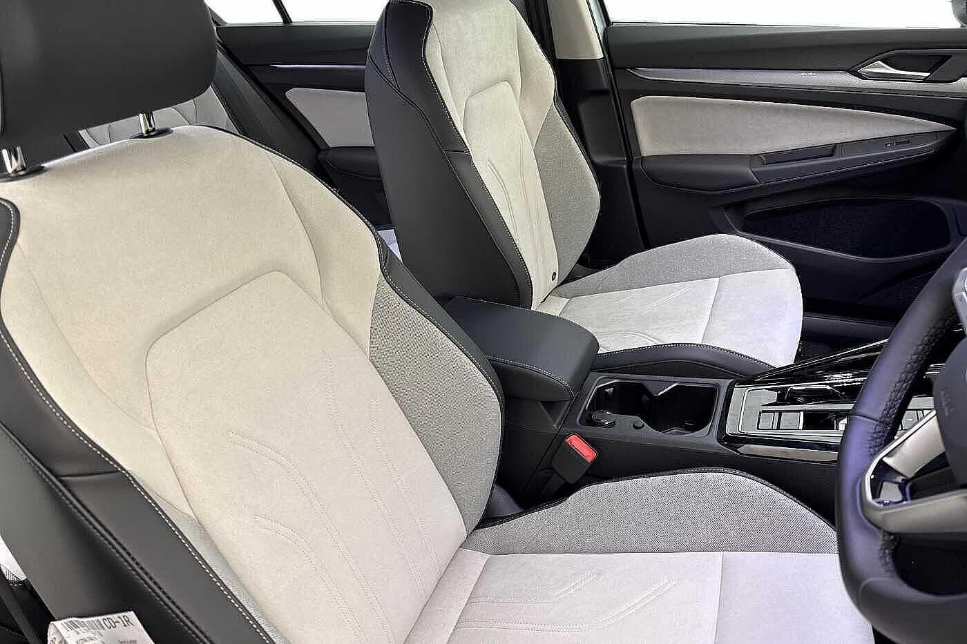 Used Volkswagen Golf 2025 for sale - 77287173: Photo 10