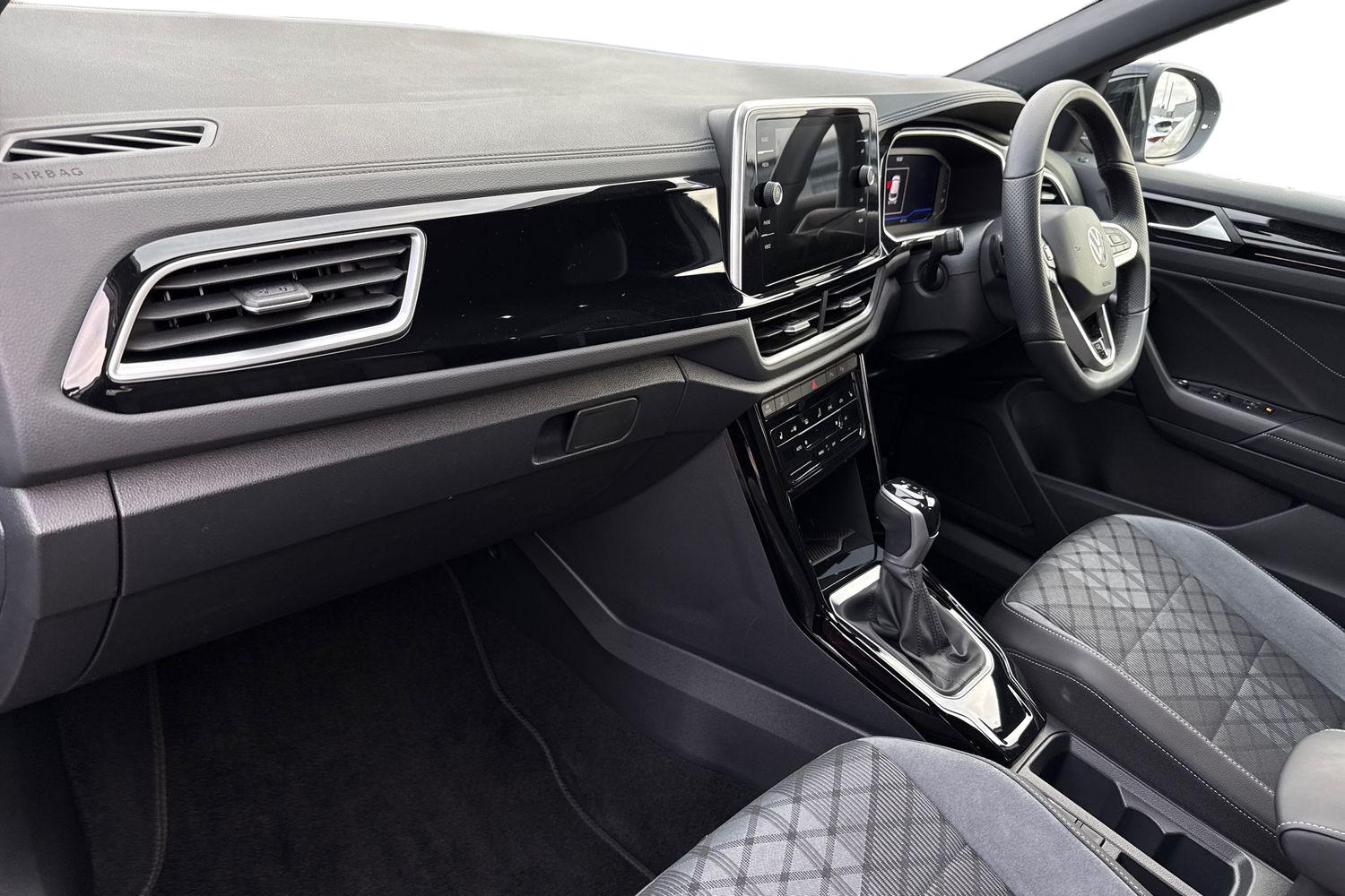 Used Volkswagen T-Roc 2025 for sale - 77368547: Photo 15