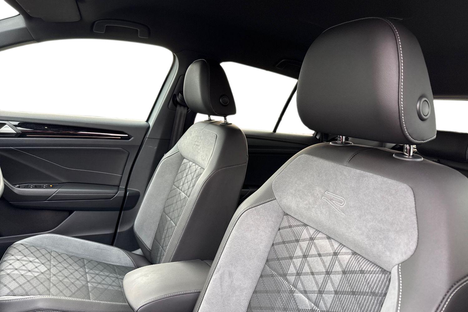 Used Volkswagen T-Roc 2025 for sale - 77368547: Photo 16