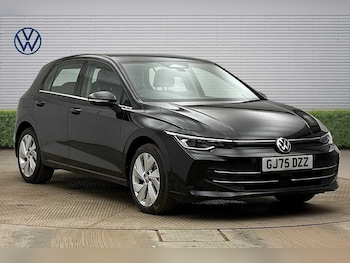 Used Volkswagen Golf 2025 for sale - 79514753: Photo