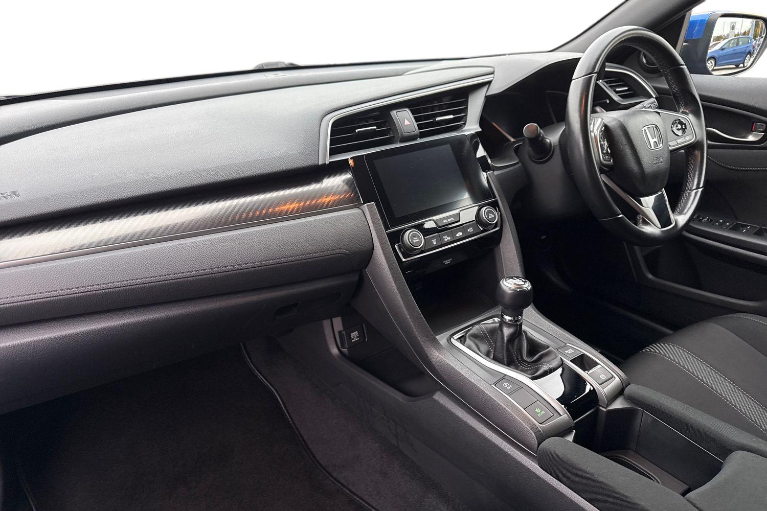 Used Honda Civic 2019 for sale - 76264156: Photo 15