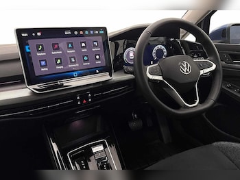 Used Volkswagen Golf 2026 for sale - 79418769: Photo