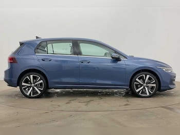 Used Volkswagen Golf 2026 for sale - 79418769: Photo