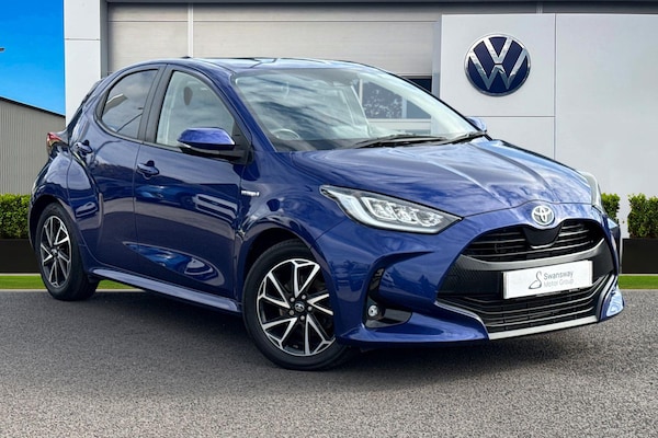 Used Toyota Yaris 2020 for sale - 76115041: Photo 1