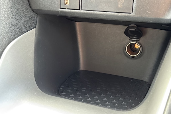 Used Toyota Yaris 2020 for sale - 76115041: Photo 32