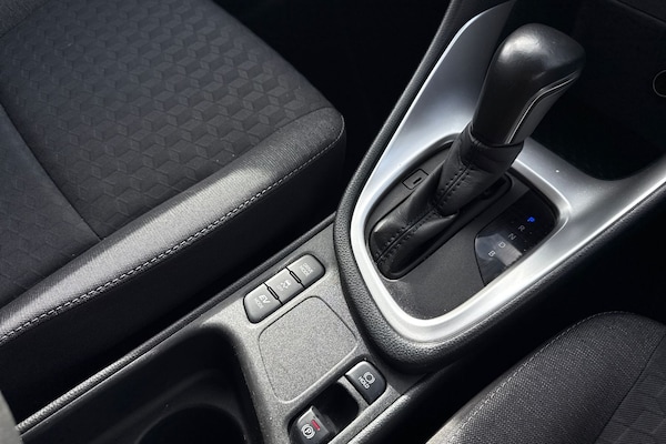 Used Toyota Yaris 2020 for sale - 76115041: Photo 33