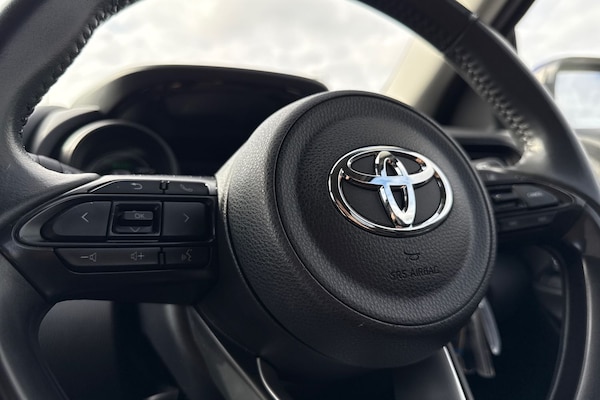 Used Toyota Yaris 2020 for sale - 76115041: Photo 37
