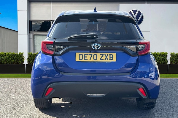 Used Toyota Yaris 2020 for sale - 76115041: Photo 4