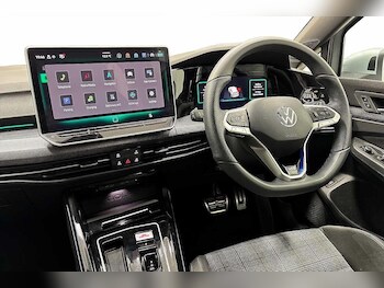 Used Volkswagen Golf 2025 for sale - 76469331: Photo