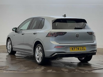 Used Volkswagen Golf 2025 for sale - 76469331: Photo