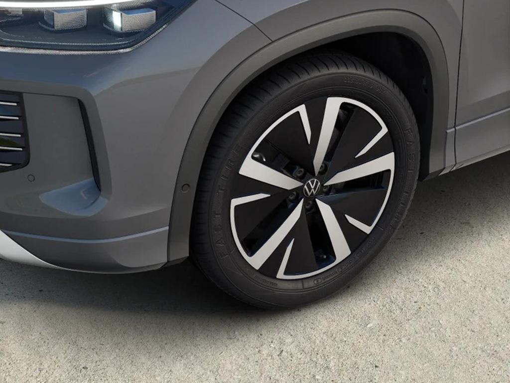 Used Volkswagen Touran 2026 for sale - 78218339: Photo 8