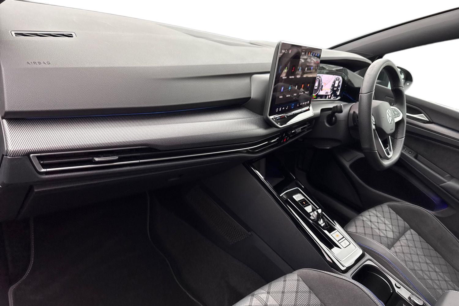 Used Volkswagen Golf 2025 for sale - 76546140: Photo 8