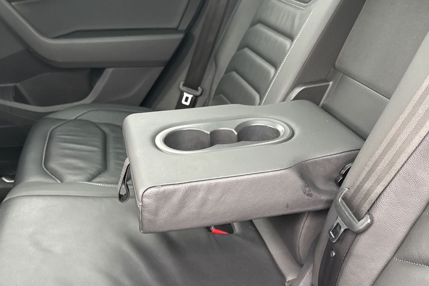 Used Volkswagen Touareg 2020 for sale - 77147572: Photo 30