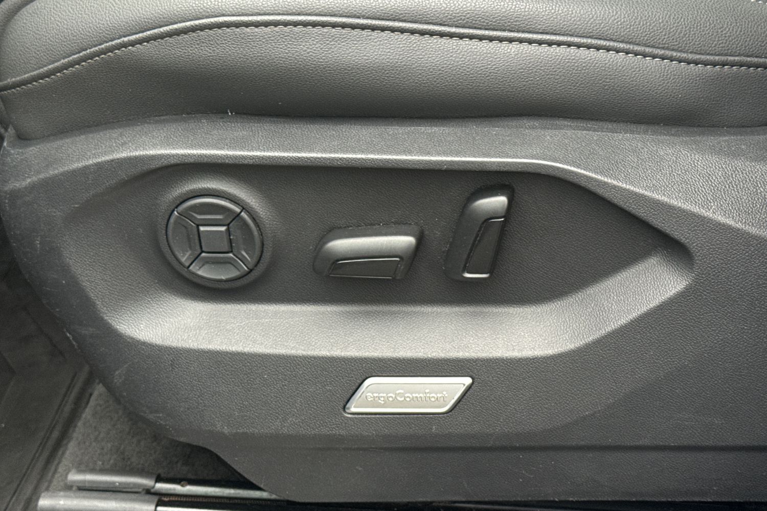 Used Volkswagen Touareg 2020 for sale - 77147572: Photo 35