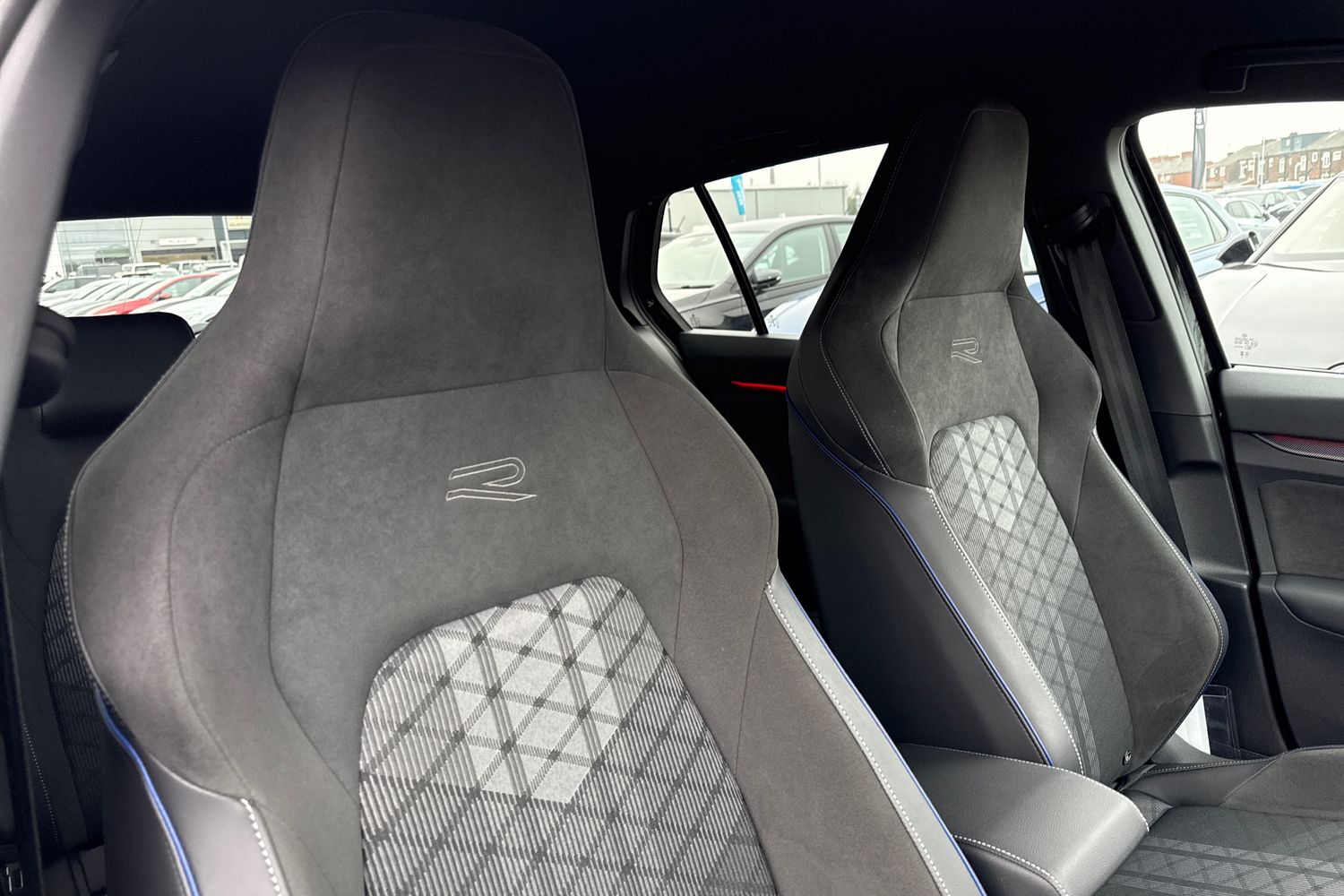 Used Volkswagen Golf 2025 for sale - 78132346: Photo 24