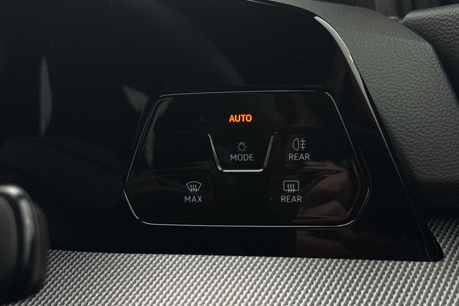 Used Volkswagen Golf 2025 for sale - 78132346: Photo 37