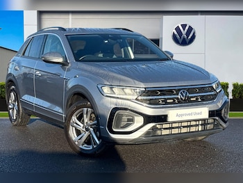 Used Volkswagen T-Roc 2022 for sale - 77233335: Photo