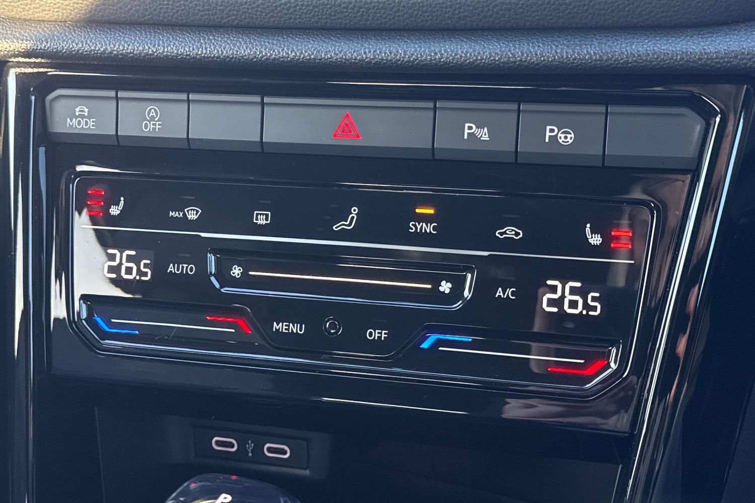 Used Volkswagen T-Roc 2022 for sale - 77233335: Photo 22