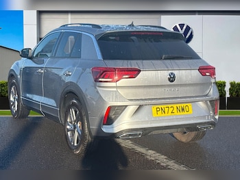 Used Volkswagen T-Roc 2022 for sale - 77233335: Photo