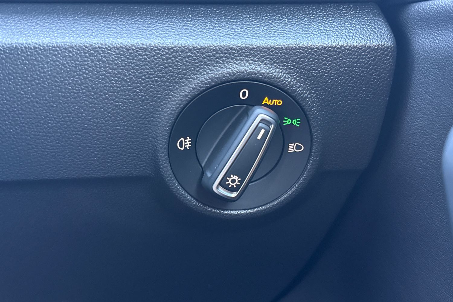 Used Volkswagen T-Roc 2022 for sale - 77233335: Photo 38