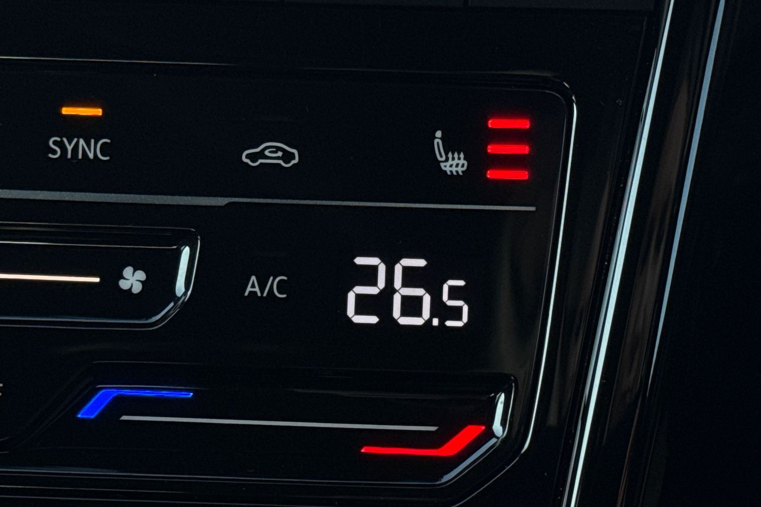 Used Volkswagen T-Roc 2022 for sale - 77233335: Photo 44