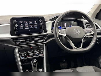Used Volkswagen T-Roc 2025 for sale - 78681283: Photo