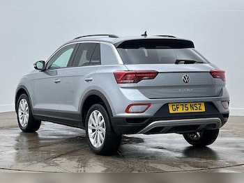 Used Volkswagen T-Roc 2025 for sale - 78681283: Photo