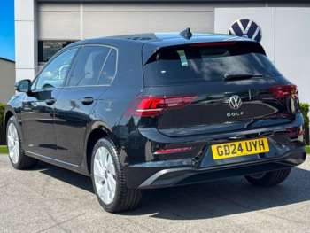 Used Volkswagen Golf 2024 for sale - 74780664: Photo