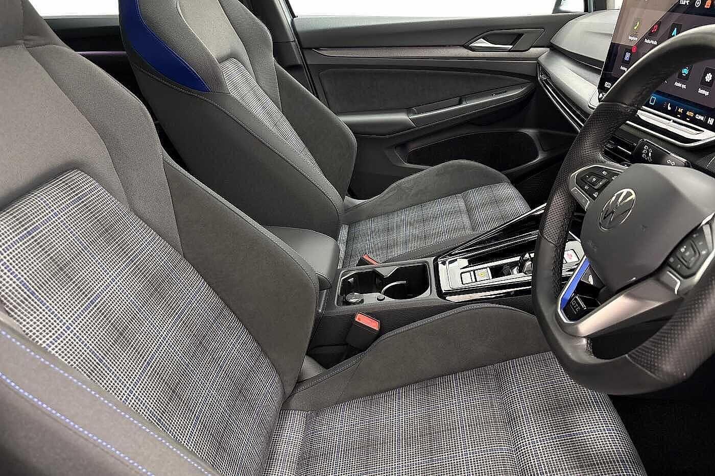 Used Volkswagen Golf 2025 for sale - 77747723: Photo 10