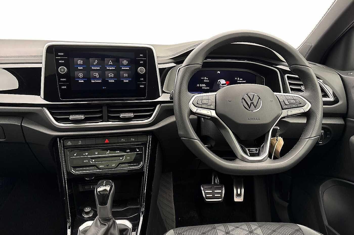 Used Volkswagen T-Roc 2025 for sale - 77820267: Photo 2