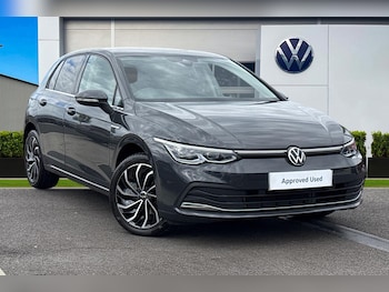 Used Volkswagen Golf 2023 for sale - 78316630: Photo