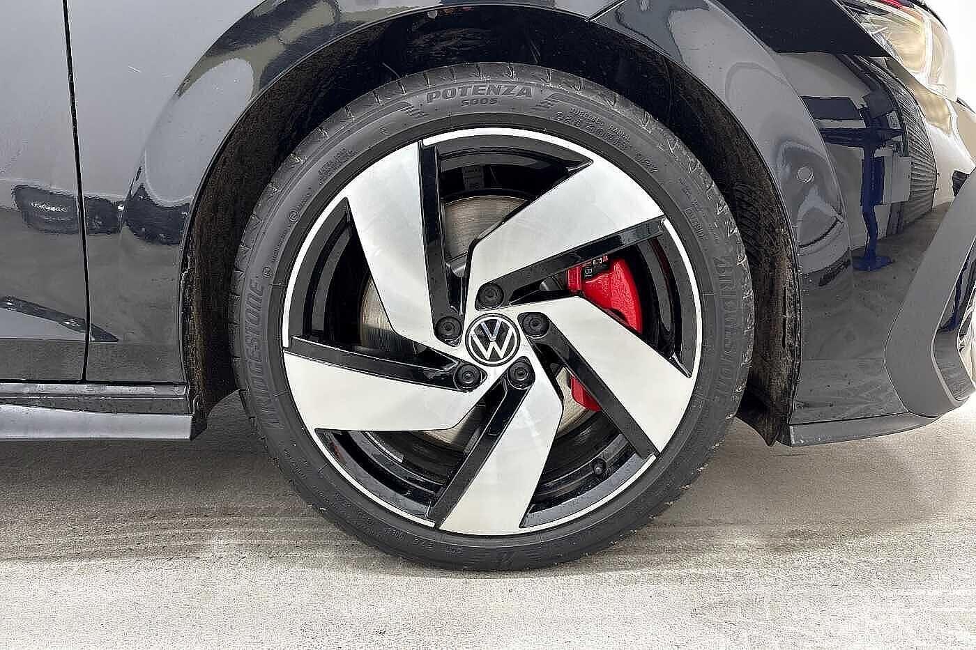 Used Volkswagen Golf 2025 for sale - 76820059: Photo 5