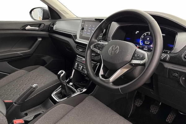 Used Volkswagen T-Cross 2024 for sale - 76220244: Photo 6