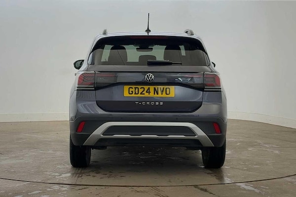 Used Volkswagen T-Cross 2024 for sale - 76220244: Photo 8