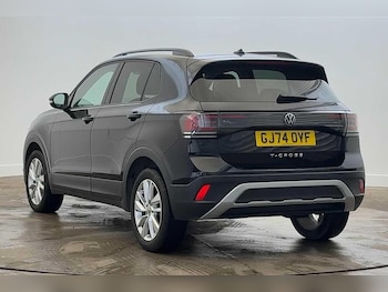 Used Volkswagen T-Cross 2024 for sale - 76884014: Photo