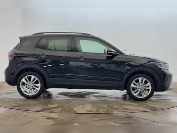 Used Volkswagen T-Cross 2024 for sale - 76884014: Photo