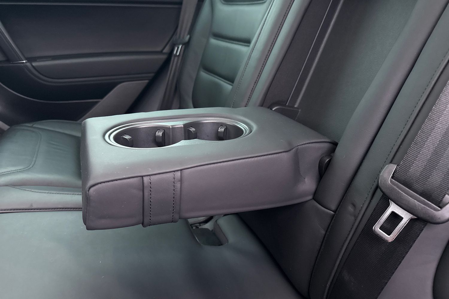 Used Volkswagen Touareg 2016 for sale - 76460945: Photo 29