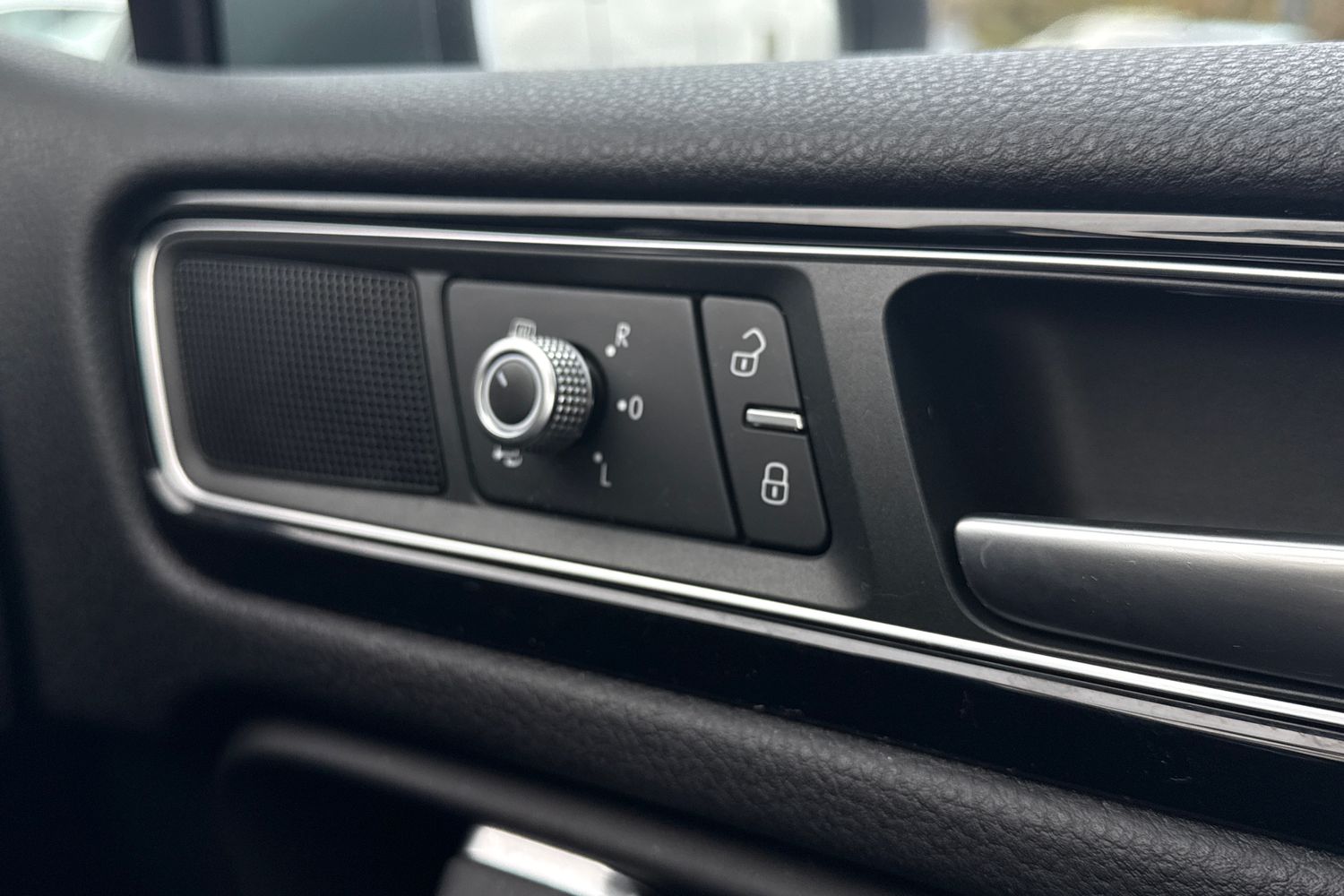 Used Volkswagen Touareg 2016 for sale - 76460945: Photo 37