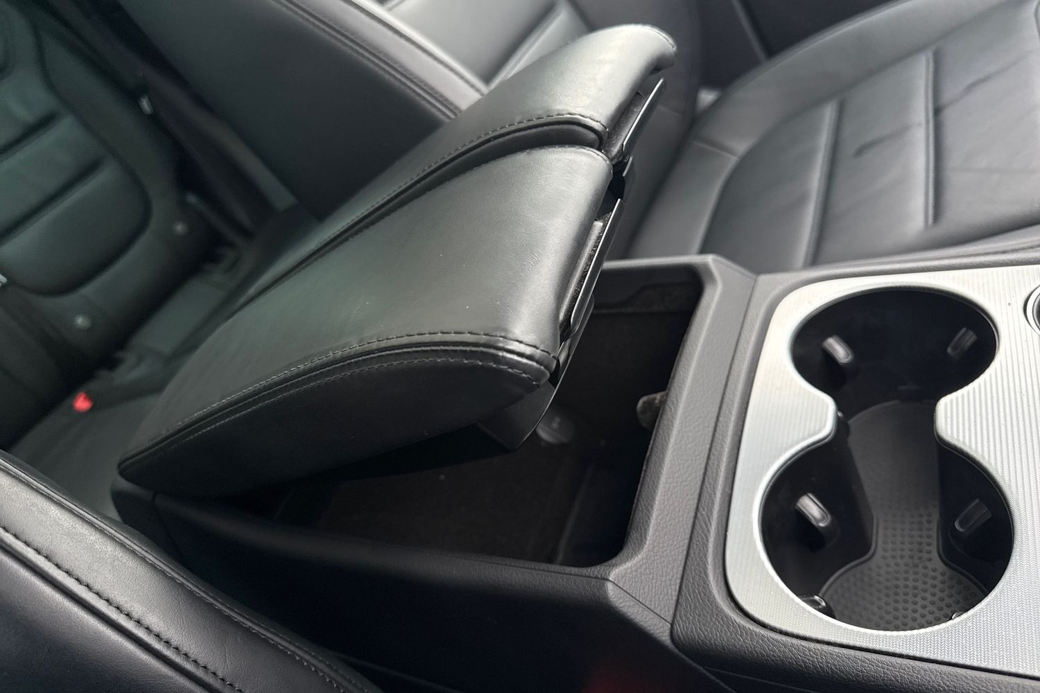 Used Volkswagen Touareg 2016 for sale - 76460945: Photo 41