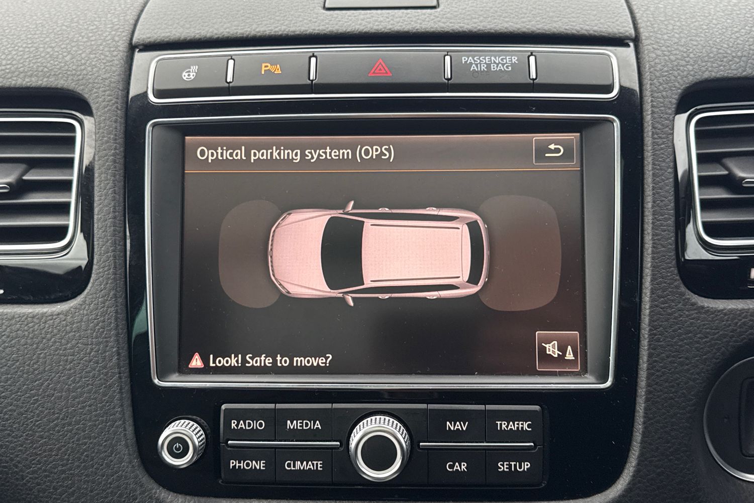 Used Volkswagen Touareg 2016 for sale - 76460945: Photo 42