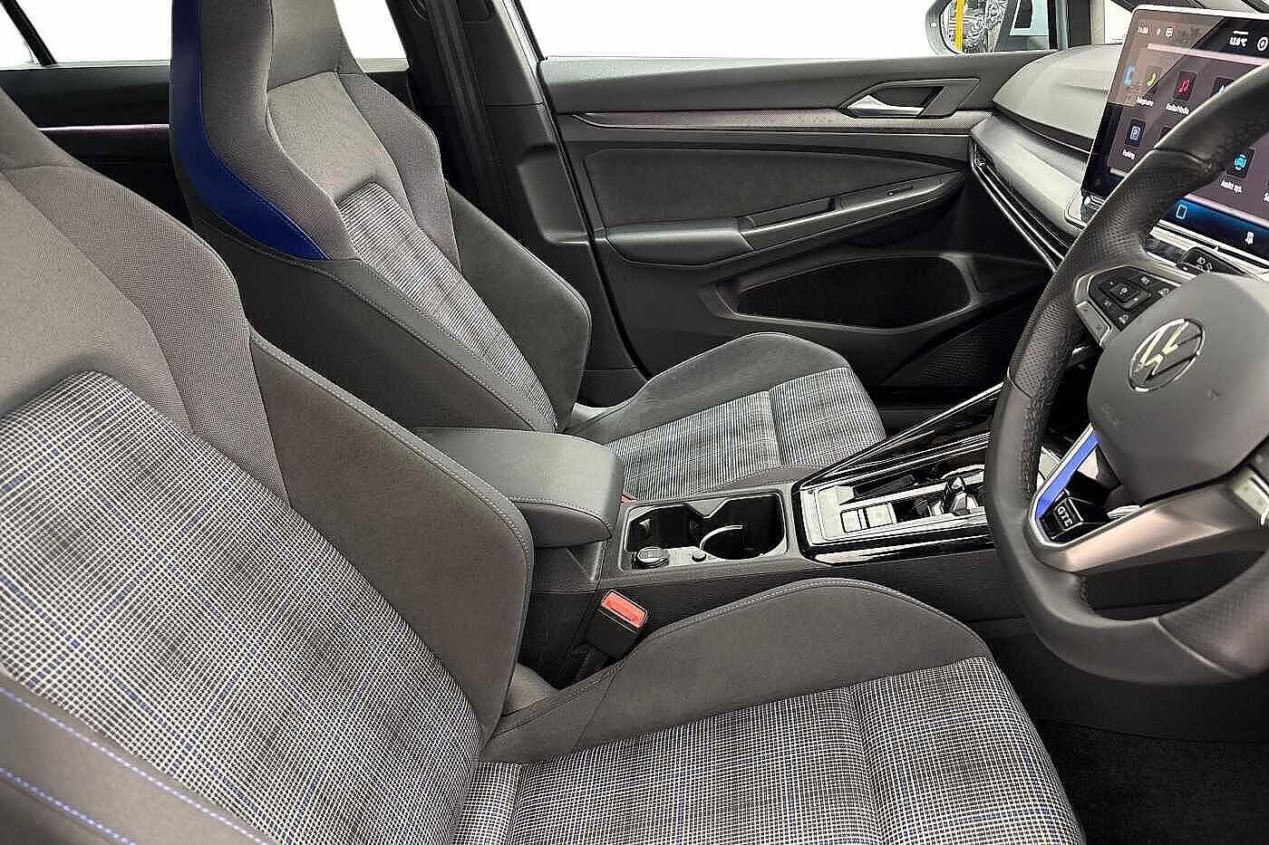 Used Volkswagen Golf 2025 for sale - 77666225: Photo 10