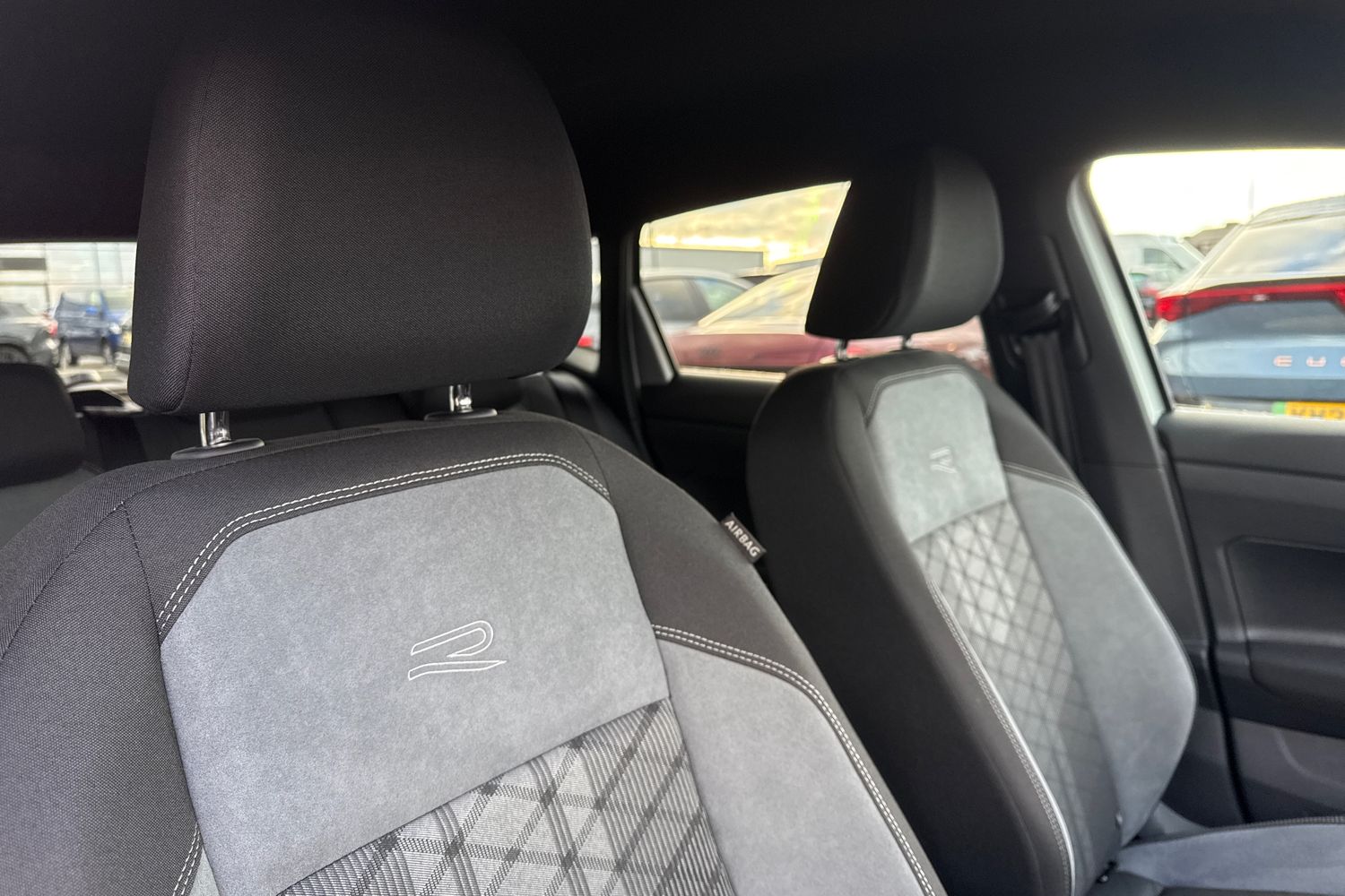 Used Volkswagen Polo 2025 for sale - 77382399: Photo 24