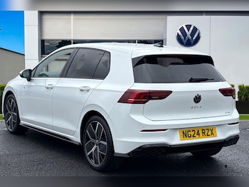 Used Volkswagen Golf 2024 for sale - 77500897: Photo