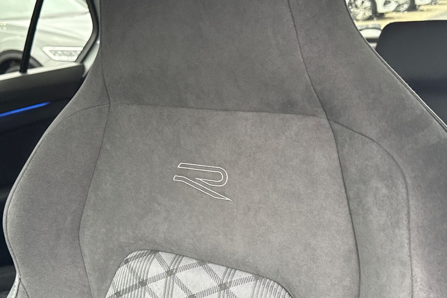 Used Volkswagen Golf 2024 for sale - 77500897: Photo 32