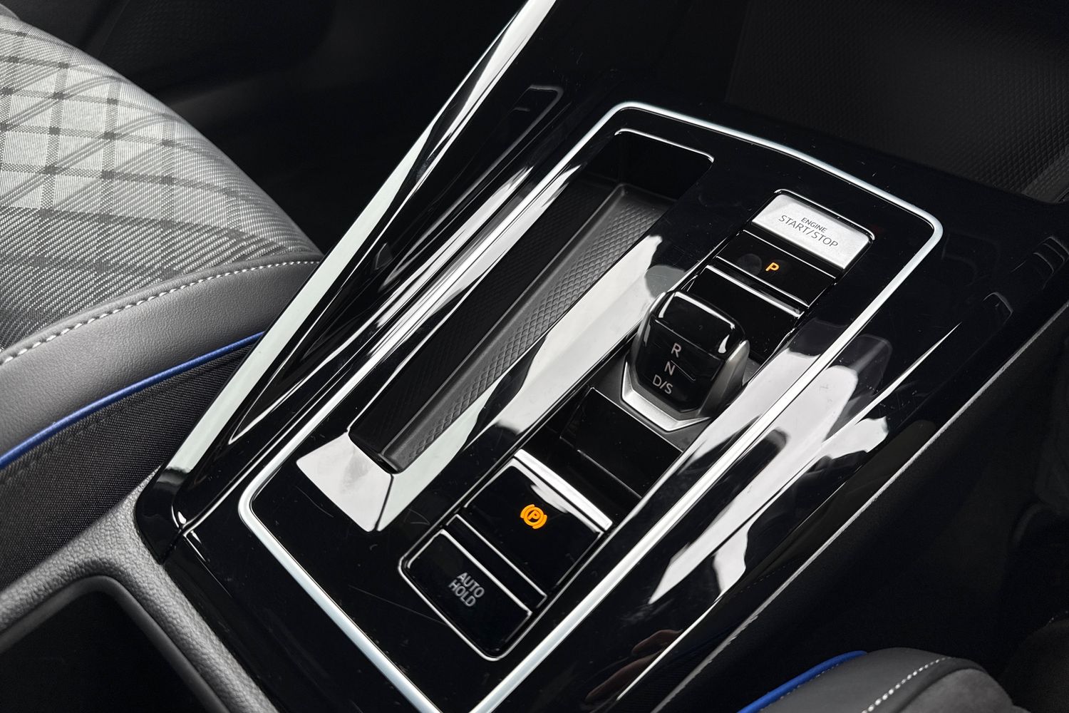 Used Volkswagen Golf 2024 for sale - 77500897: Photo 38