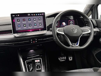 Used Volkswagen Golf 2025 for sale - 78655129: Photo